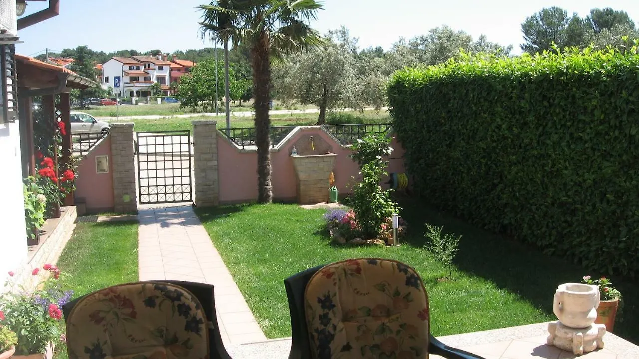 Apartments Grozdanic Fazana